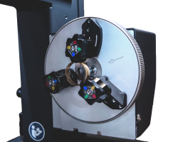 Bracelet engraving with the rotary device 