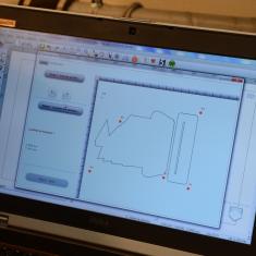Print & Cut-software die snijontwerp toont voor lasergraveertoepassing