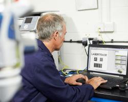 Lasertrace: besturingssoftware voor traceerbaarheidsmachines van Gravotech